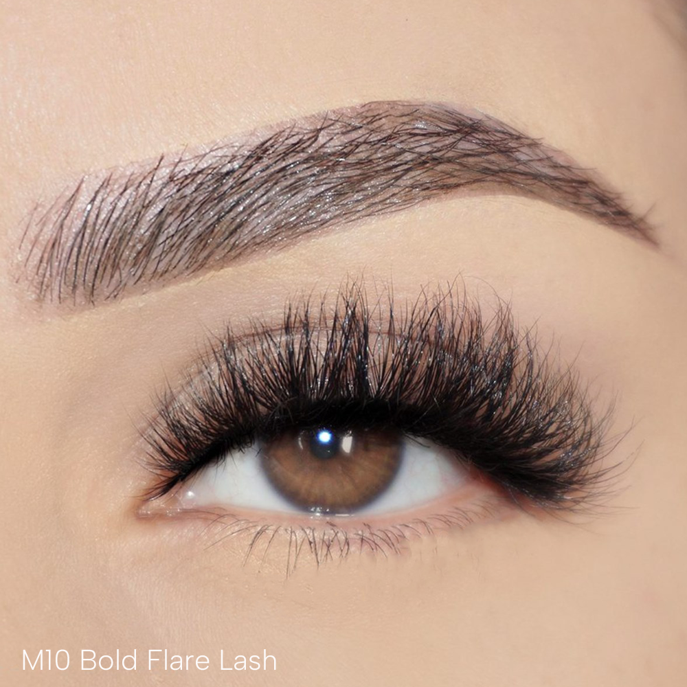 M10 Bold Flare Lash